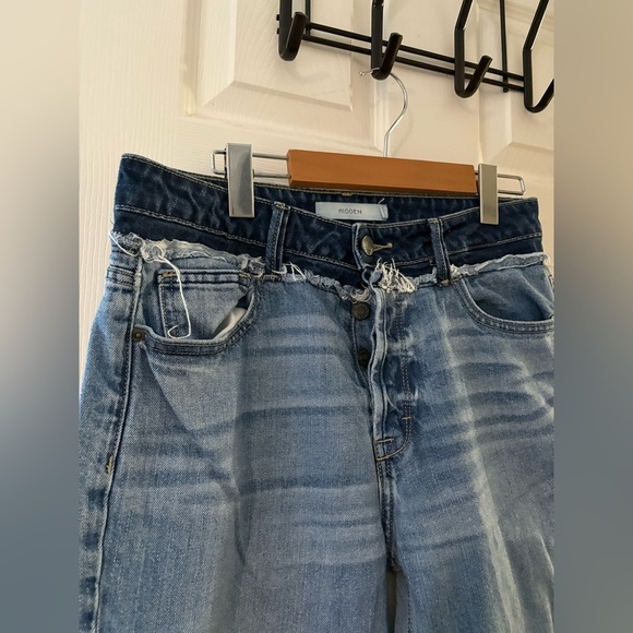 Hidden cropped button fly denim distressed waist raw hem size 29 - Picture 4 of 9